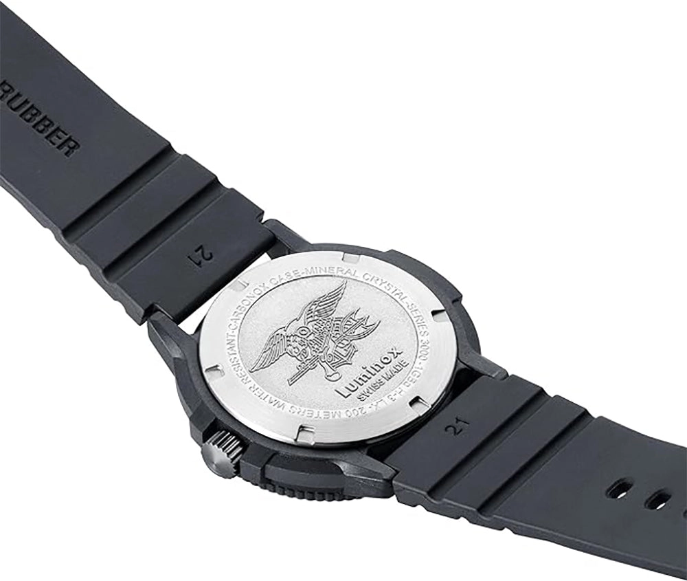 Luminox Original Navy SEAL CARBONOX Black Dial Black Rubber Strap Date Divers Quartz Mens Watch XS.3001.EVO.BO